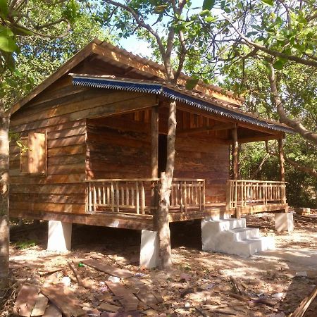 Done Right Hostel Phumi Chrouy Svay Ngoại thất bức ảnh